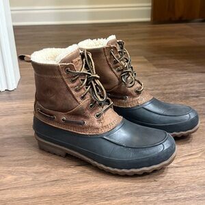 Men's Sperry Winter Boots - size 10